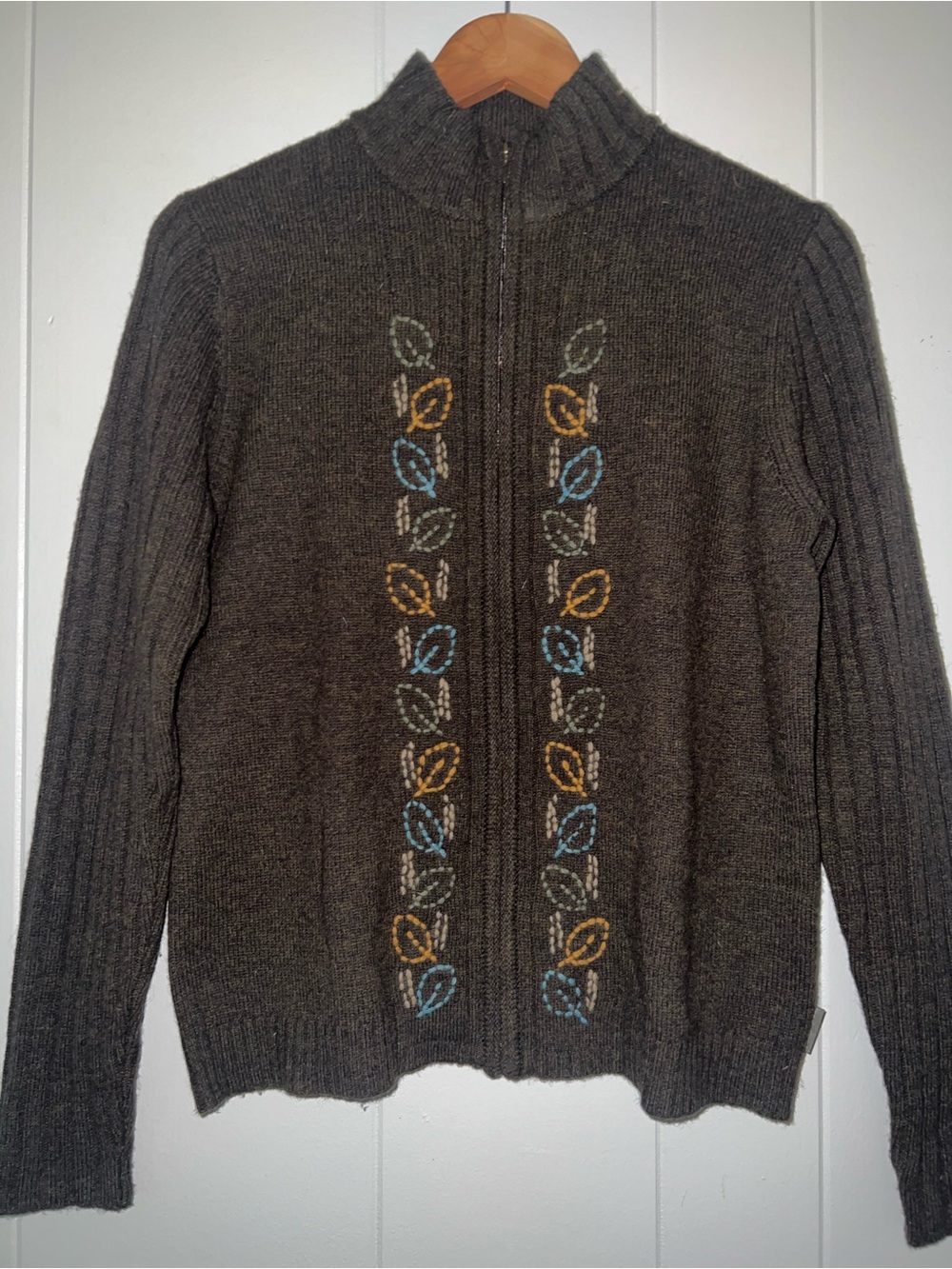 Woolrich Lambswool Zip Up Cardigan Sweater Stitched Fall Leaves Granola Girl S
